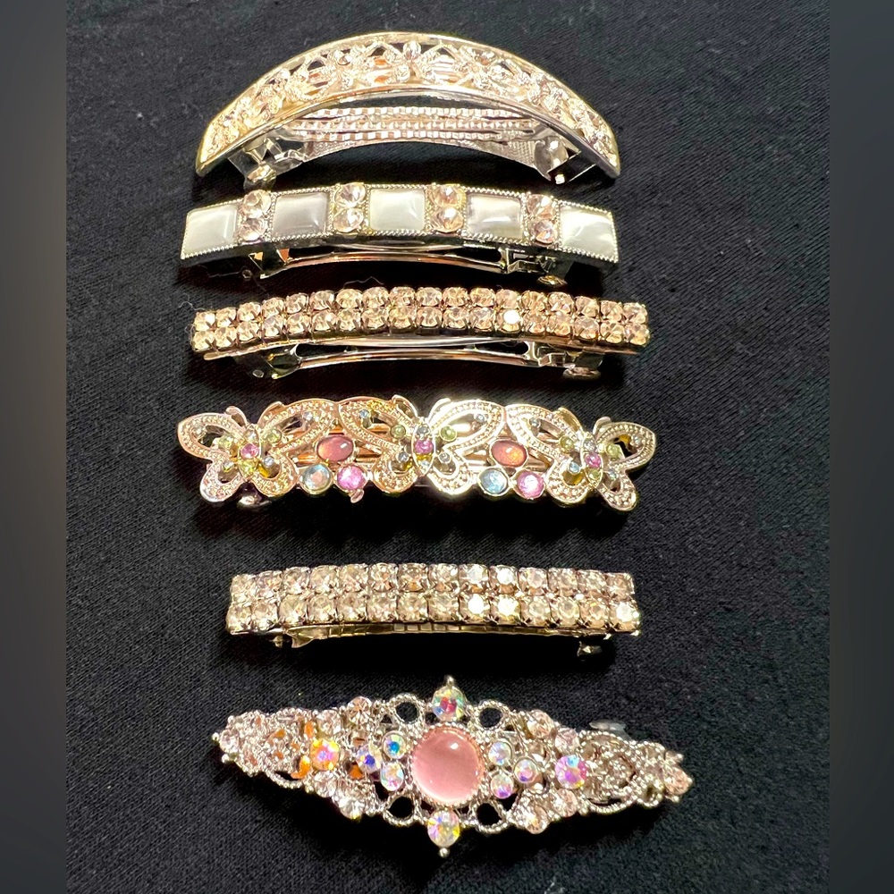 NWOT set of 6 Rhinestone hair barrettes